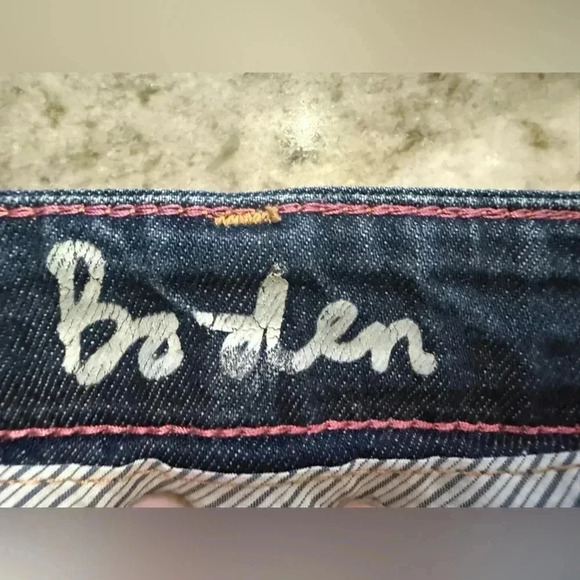 Boden Women’s Dark Denim Straight Leg Jeans - Size 4R - Picture 6 of 8